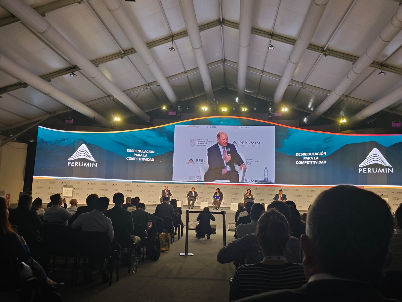 Lee más sobre el artículo PERUMIN 37: Debate sobre Desregulación y Competitividad Minera