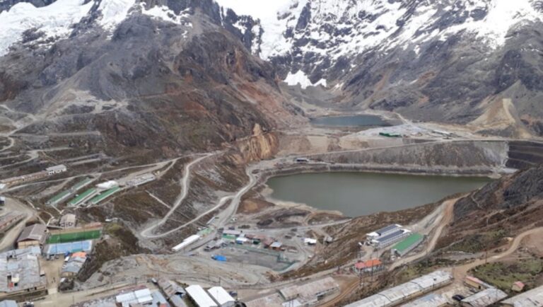 Lee más sobre el artículo Crece la presencia de empresas chinas en la minería del Perú tras la venta de Raura