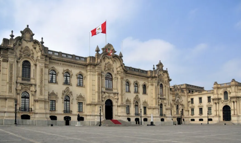 Lee más sobre el artículo Decreto Supremo N.º 011-2026-PCM declara el año 2026 como el “Año de la Esperanza y el Fortalecimiento de la Democracia”